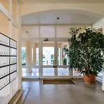 Luxury Sea View Віавіа