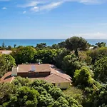 Luxury Sea View Apartament
