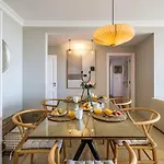 Luxury Sea View Apartament Віавіа