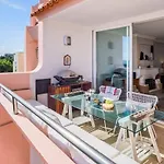 Luxury Sea View Apartament