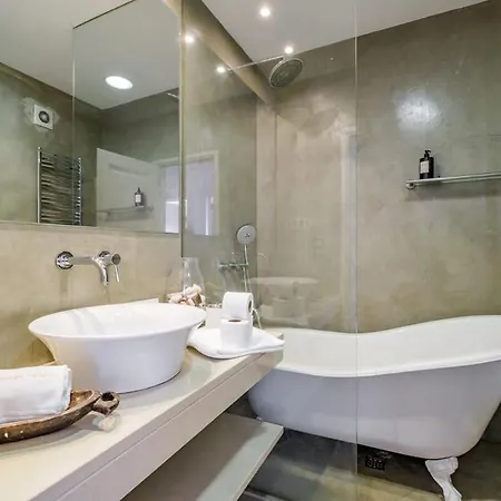 Luxury Sea View * Віавіа