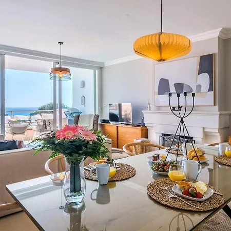 Luxury Sea View Apartament *