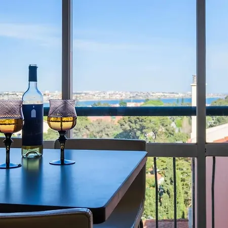 Luxury Sea View